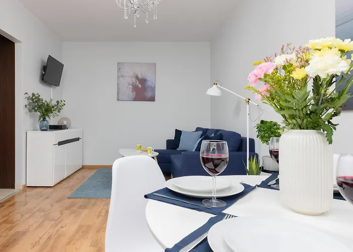 Warsaw Bemowo Apartment With Balcony By Noclegi Renters