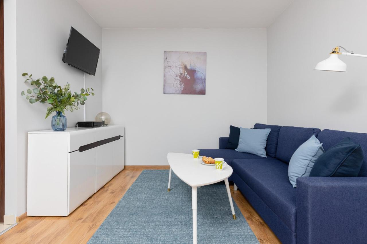 Apartment Bemowo With Balcony By Renters